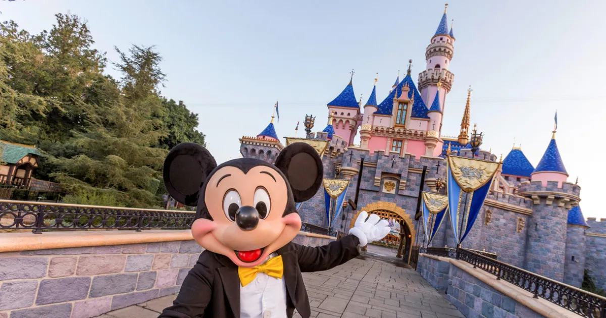 Wow! Sarapan di Disneyland Bisa Capai Rp15 Juta, Gaji UMR Minggir Dulu
