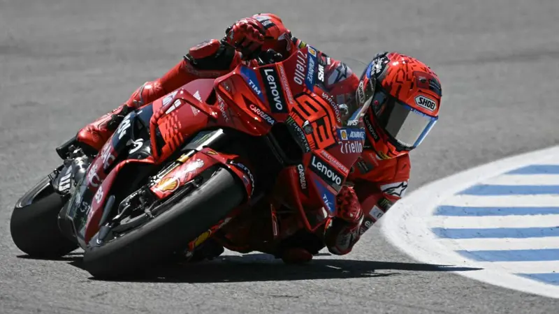 Marc Marquez Jatuh di Latihan Bebas MotoGP Belanda 2025, Absen di Sprint Race?