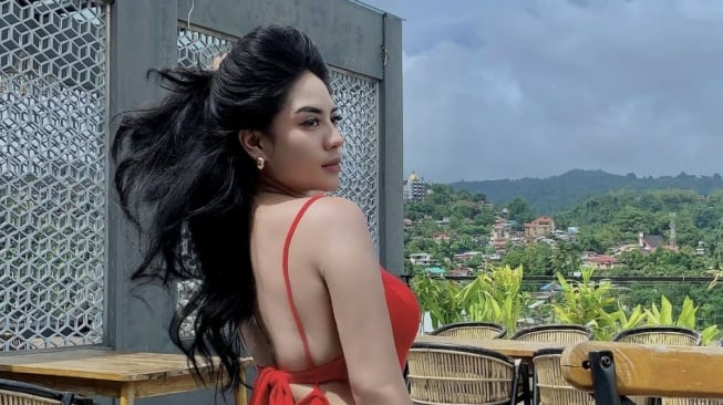 Sosok Chasandra Thenu, Selebgram Ambon Akui Dirinya Pemeran Video Viral 1,6 Menit