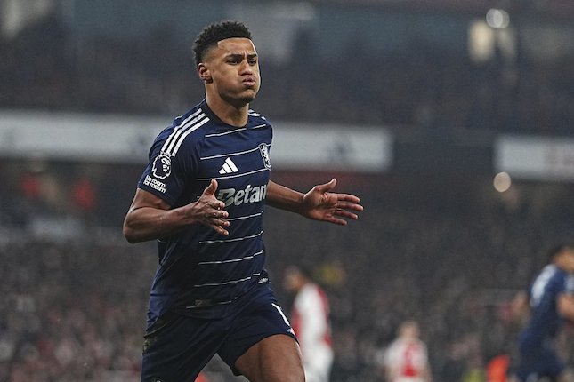 Ollie Watkins atau Benjamin Sesko? Ini Perbandingan Statistik Dua Target Manchester United