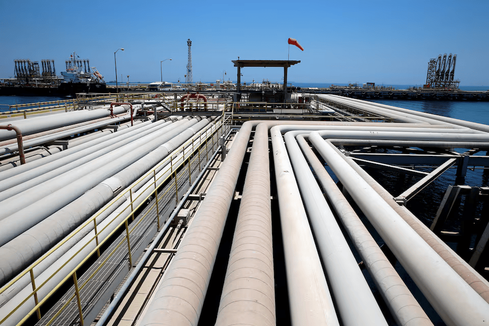 OPEC+ pada prinsipnya setuju untuk menaikkan produksi minyak dalam jumlah besar lagi, kata sumber