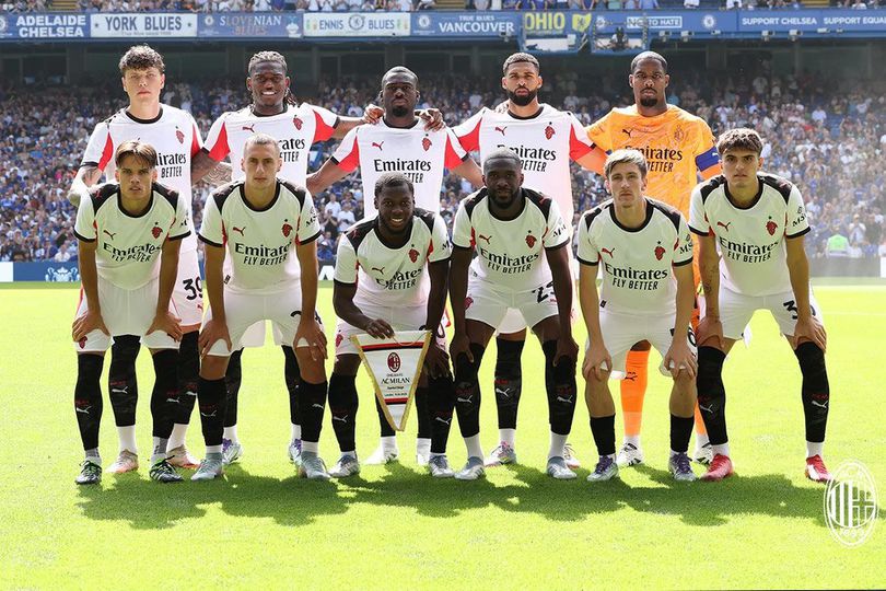 Main Fleksibel, Manfaatkan Half-Space: Analisis Taktis Milan dari Dua Laga Uji Coba Terakhir